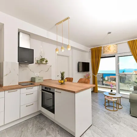 Diva דירה טרוגיר